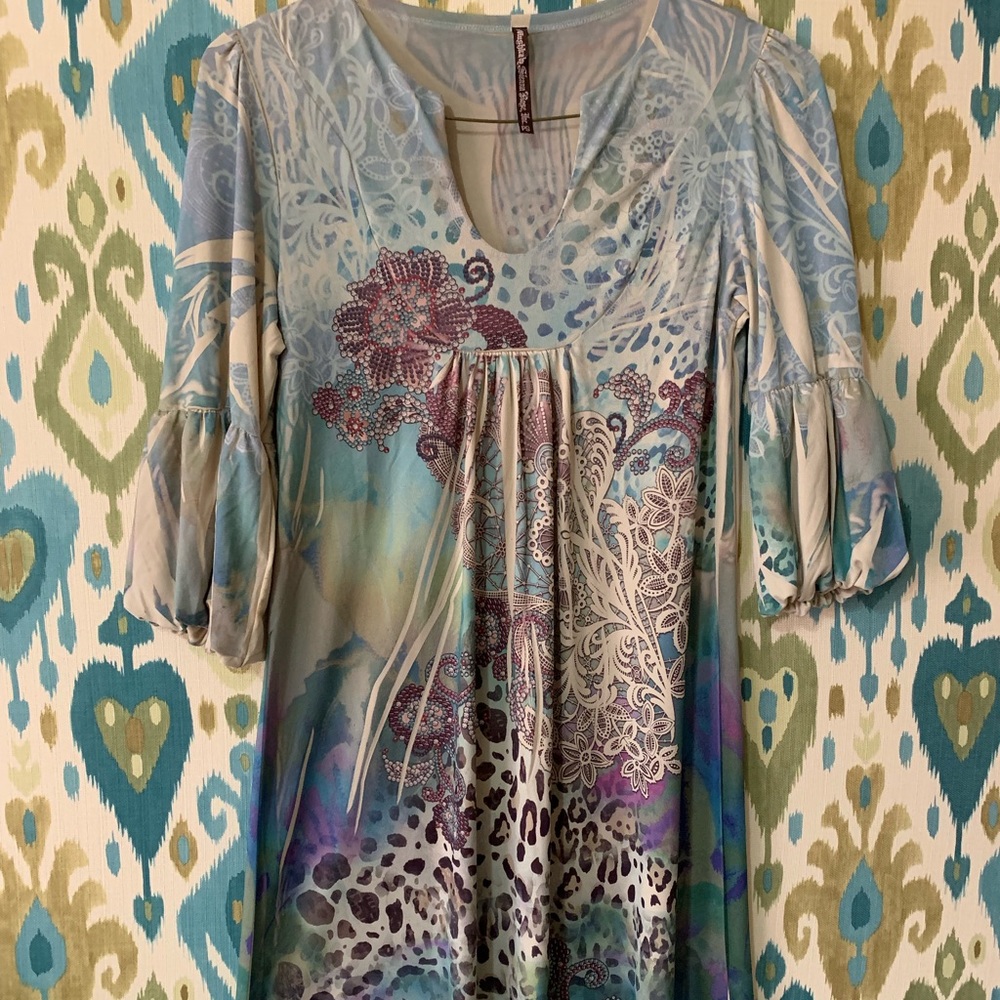 Gorgeous, multi color dress